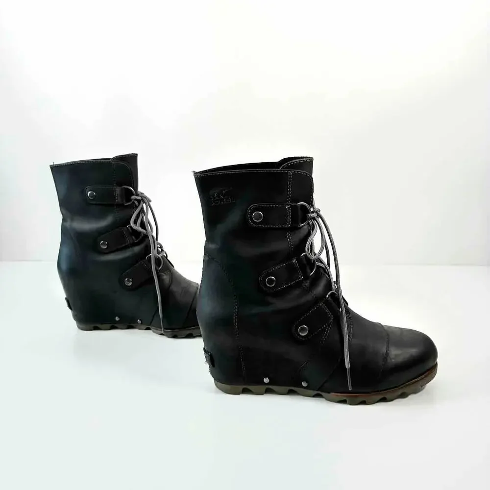 Sorel here pair